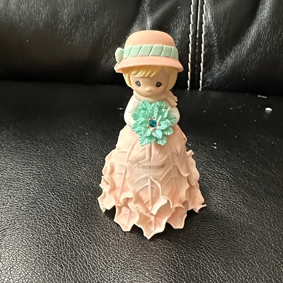 Charming Figurine with Pink Dress and Green Accents - Picture 1 of 1